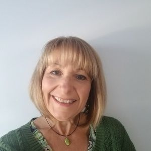 Meet your Posher, Georgette